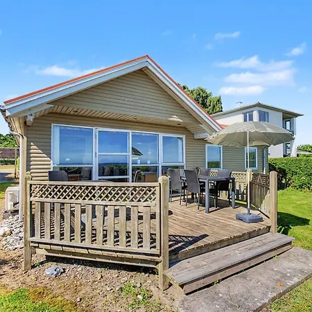 Astrath - 10m From The Sea By Interhome نْيوبورغ